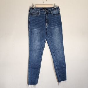 True Religion Halle High-Rise Super Skinny Jeans Raw Hem size 30
